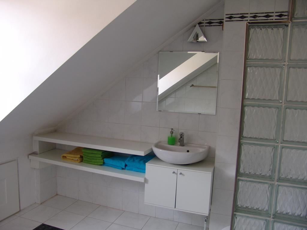 Luna City Apartman Apartment โชพรอน ภายนอก รูปภาพ